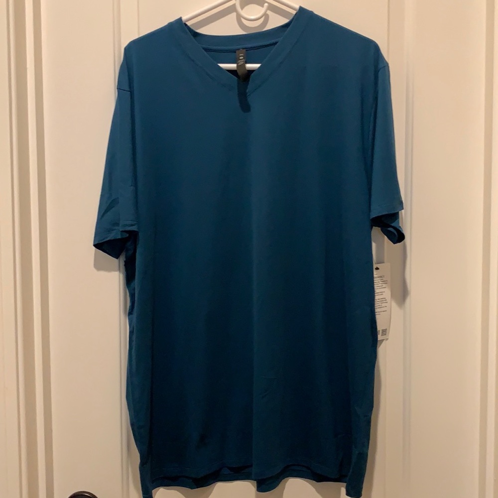 Lululemon NWT!! The Fundamental T, XXL Teal